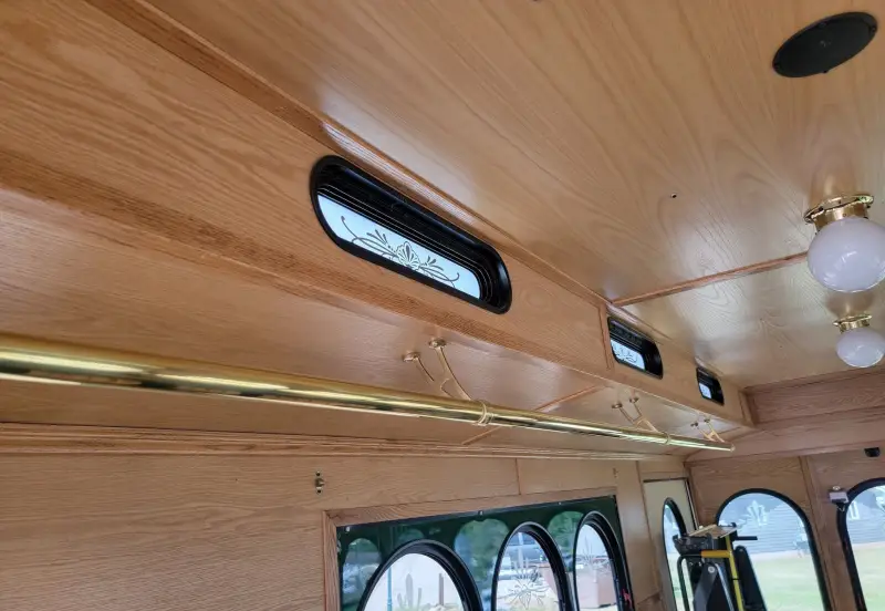 2017 Ford Trolley photo 28